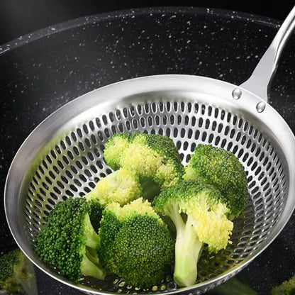 Slotted spoon for pasta draining