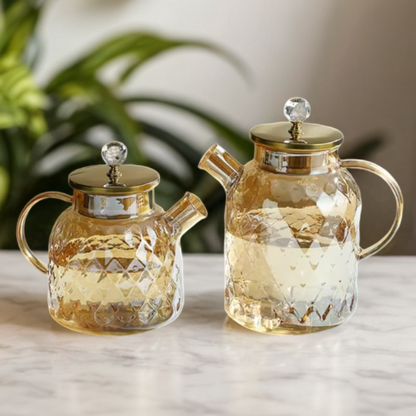 Transparent glass tea pitcher